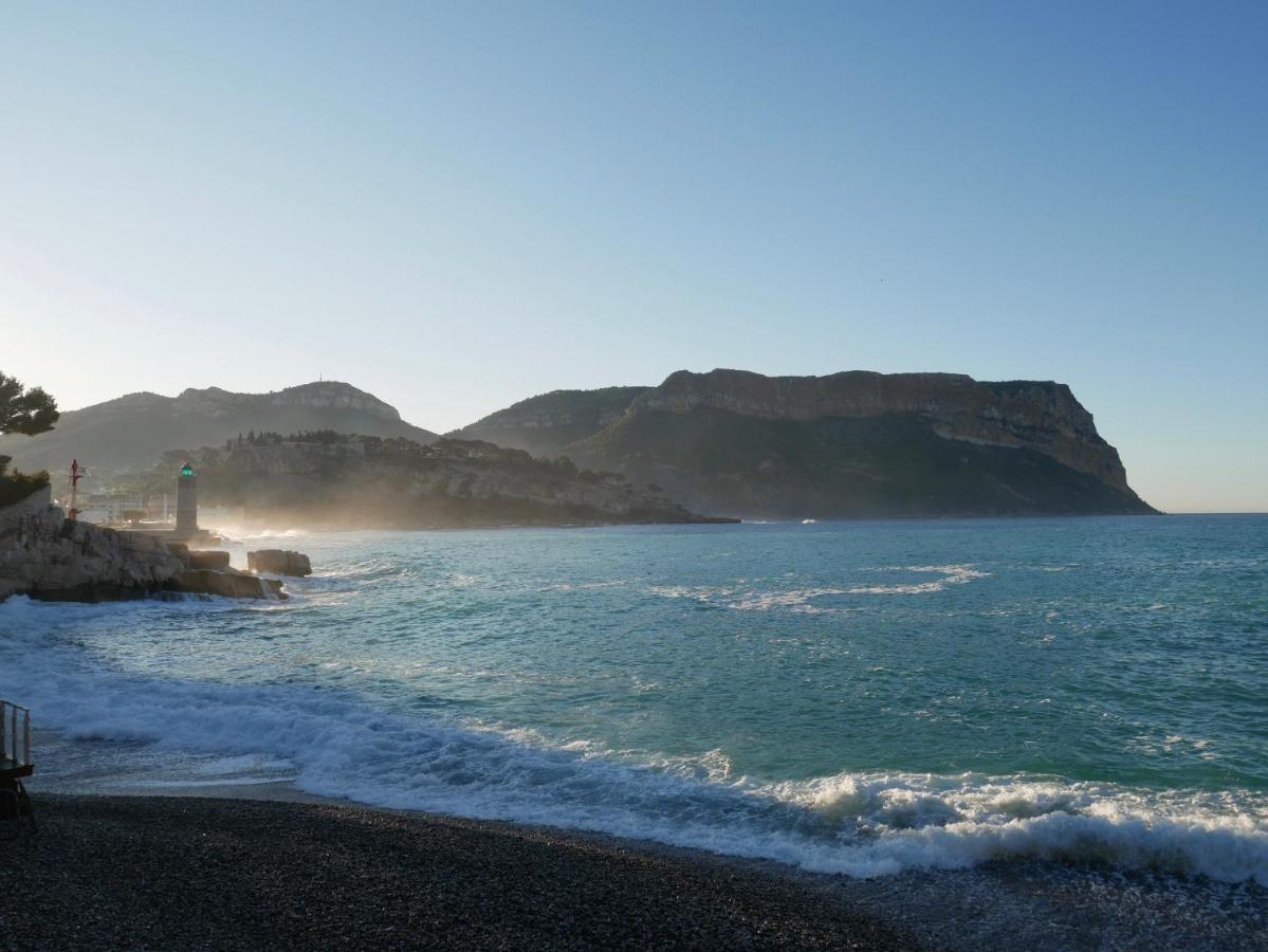 Appartamento Le Biou Cassis Esterno foto